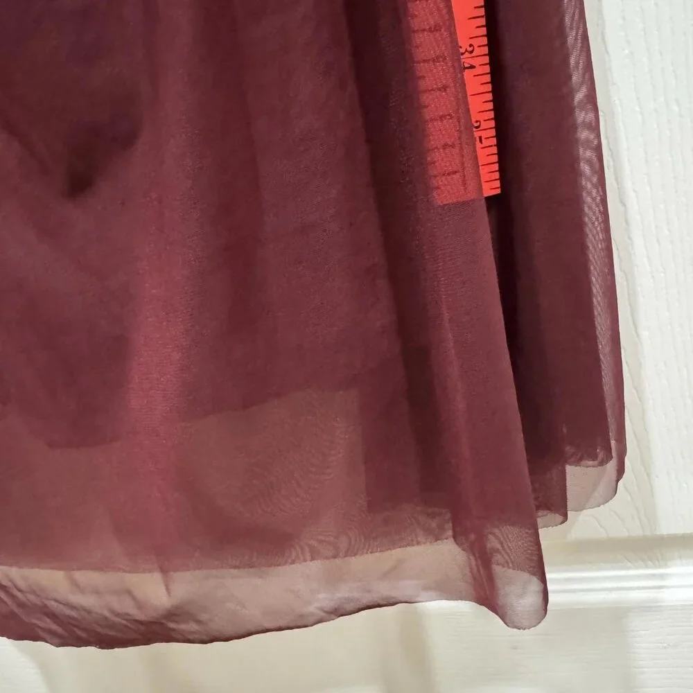 Women’s Wedding Formal Brunch Burgundy Long Dress Size Medium M Ruched Unbranded